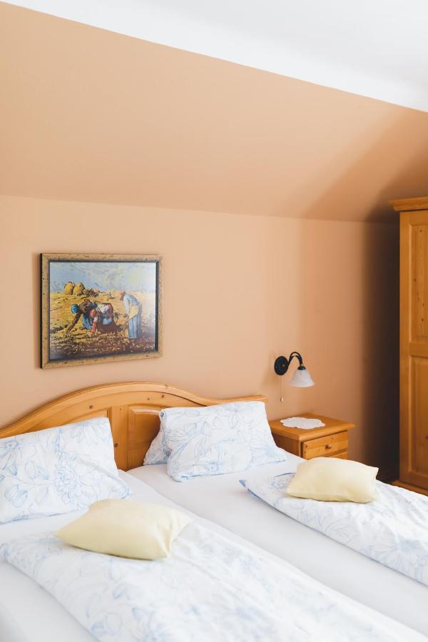 Weingut Peter Grill Bed & Breakfast Leutschach Dış mekan fotoğraf